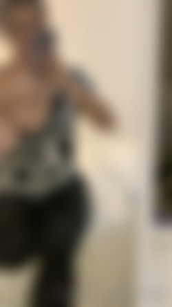 Onlyfans.com - juicyjade9/Videos/10-12-2020-1418968520.mp4