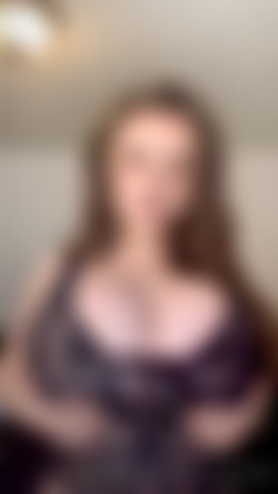 Onlyfans.com - juicyjade9/Videos/08-12-2020-1405849504.mp4